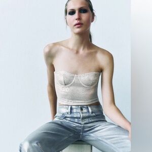 Spring 🌺 NWT ZARA SEQUIN CORSET TOP  M and L
🚨 My prices are firm, no discount